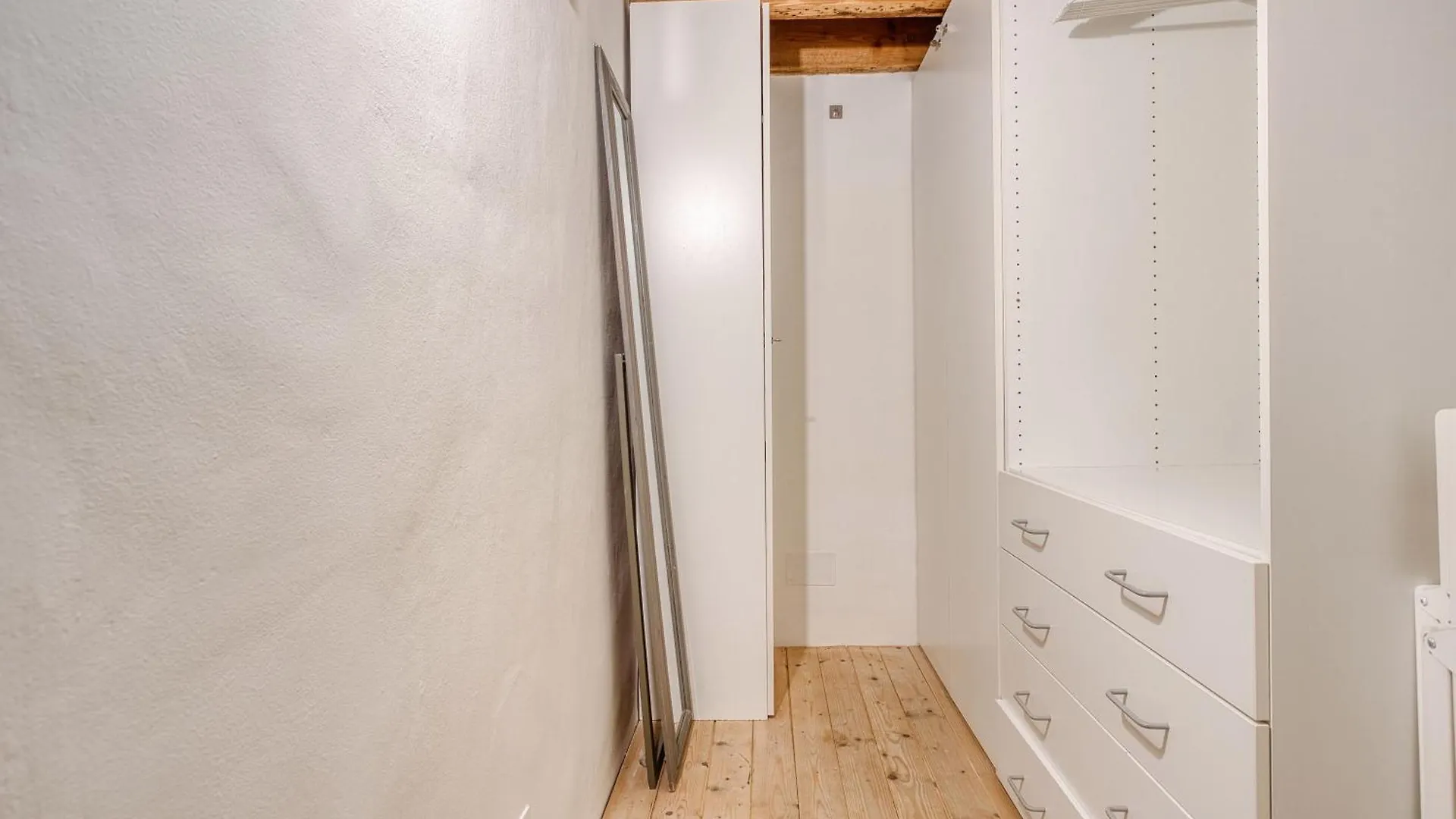 Just Urban Stays - Modern Loft - Porta Romana Milan